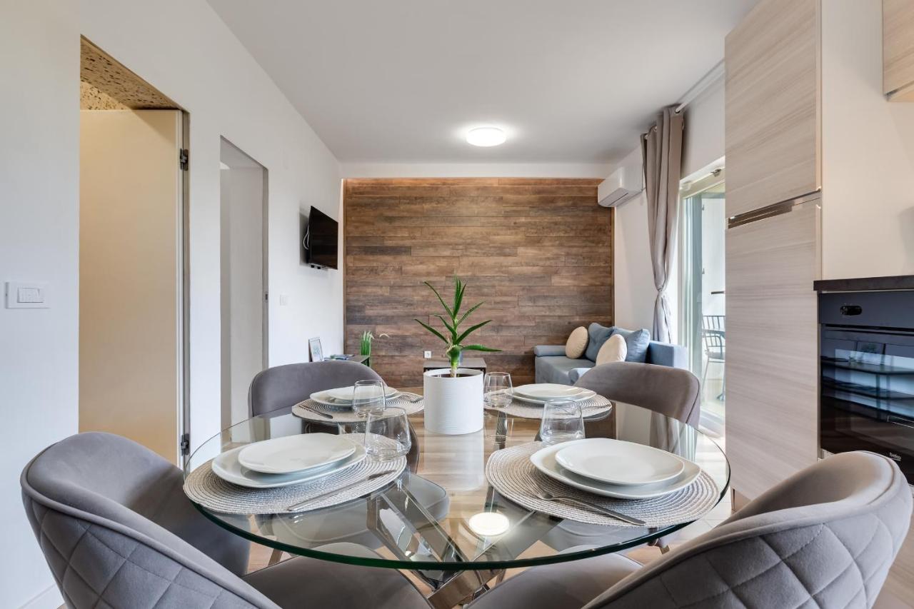 Teona Luxury With Terrace *
