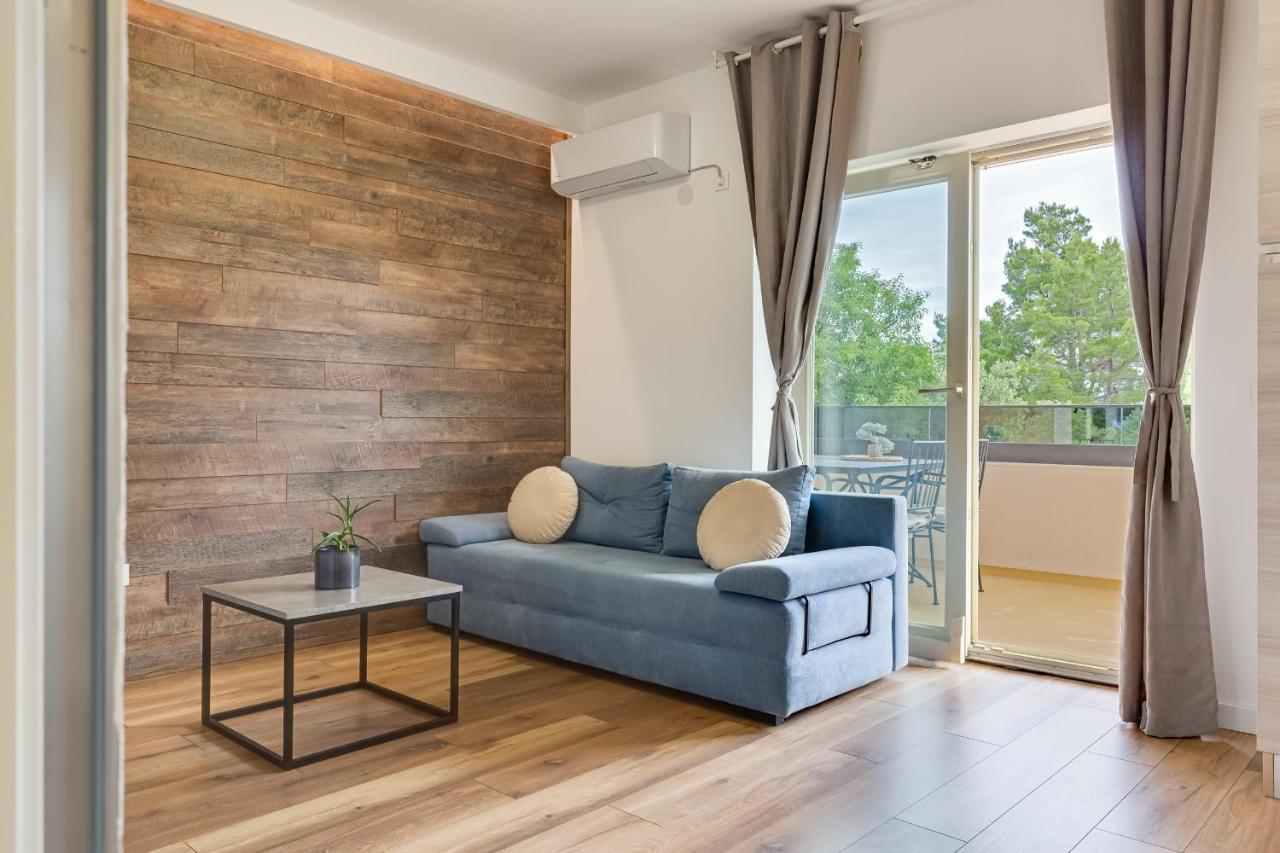 Teona Luxury With Terrace
